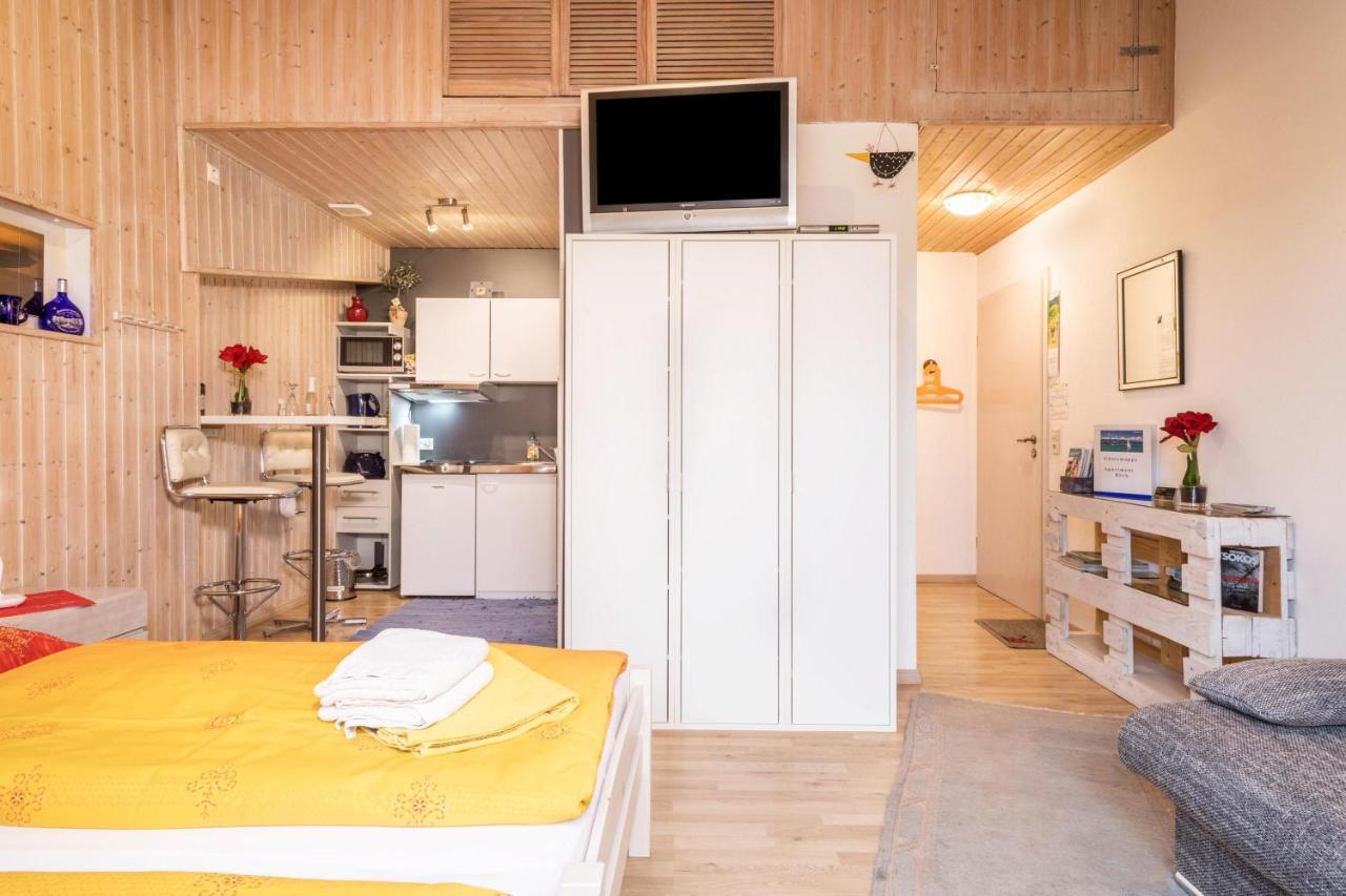 B Und E Roeck Apartment เมคเคนบอยเริน ภายนอก รูปภาพ
